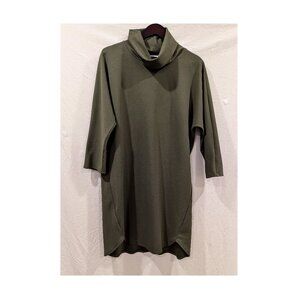 Halston cowl neck dress with 3/4 length sleeves (medium)